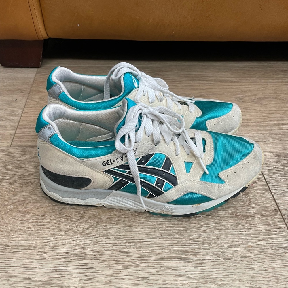 Vintage ASICS mens 8.5 gel Lyte